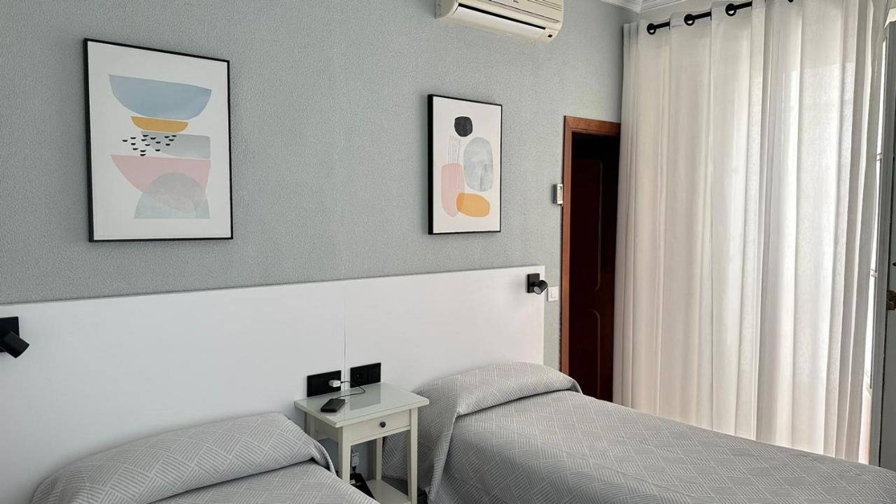 Hostal Bahia 카디스 외부 사진