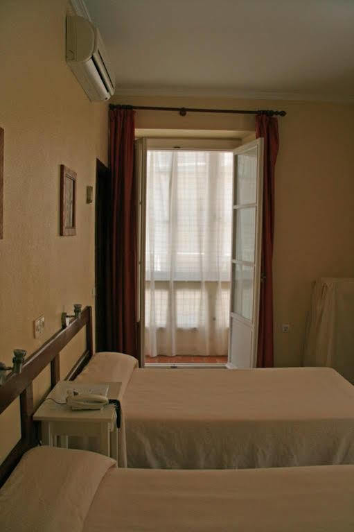 Hostal Bahia 카디스 외부 사진